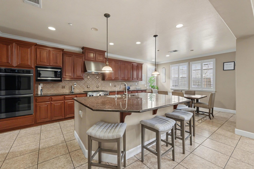 1820 1820 La Fonte Dr, Brentwood (CC), CA 94513