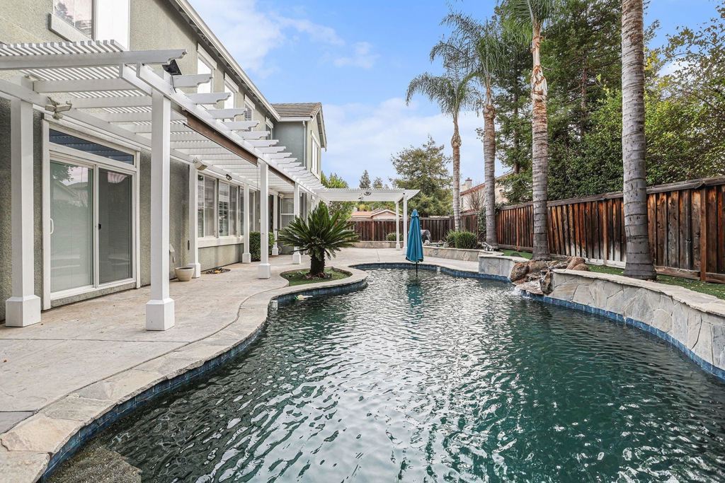 1820 1820 La Fonte Dr, Brentwood (CC), CA 94513