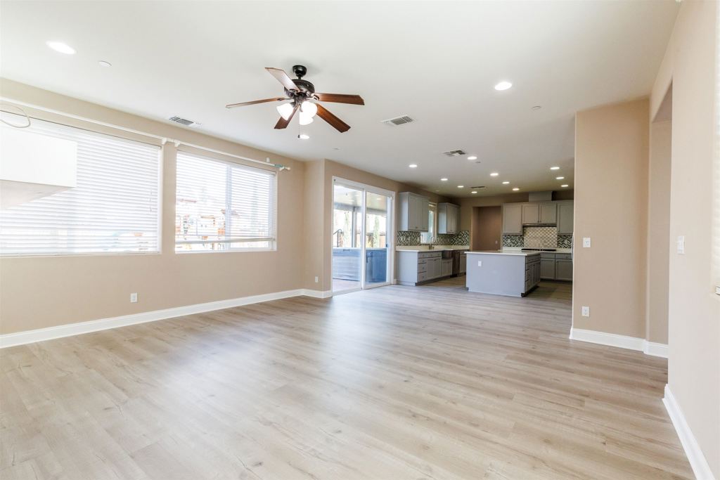 967 967 Dainty Ave, Brentwood (CC), CA 94513