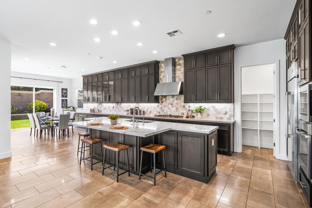 1989 1989 Old Vine Pl, Brentwood (CC), CA 94513