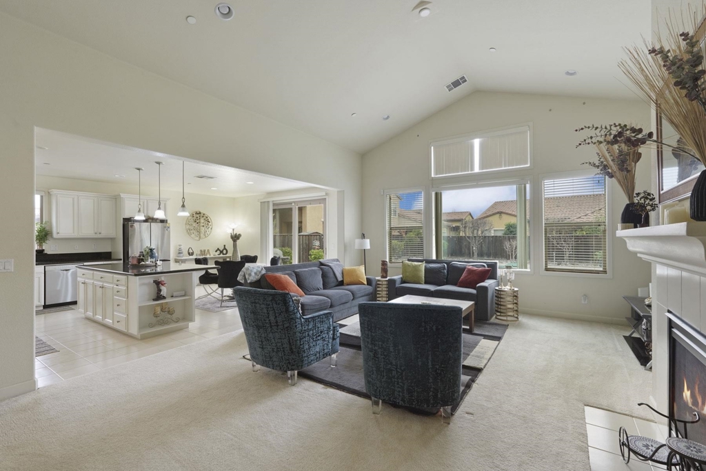 1140 1140 Duomo Way, Manteca, CA 95337