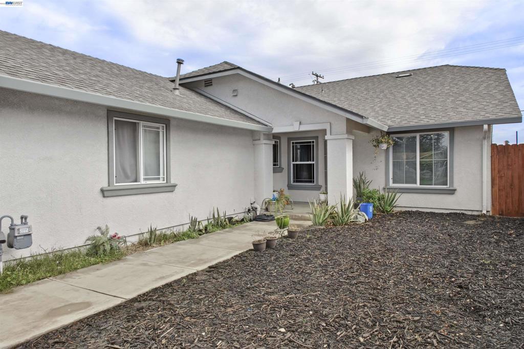 1740 1740 DENVER ST, Modesto, CA 95358