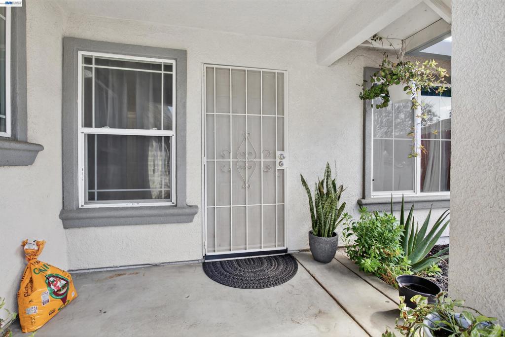 1740 1740 DENVER ST, Modesto, CA 95358