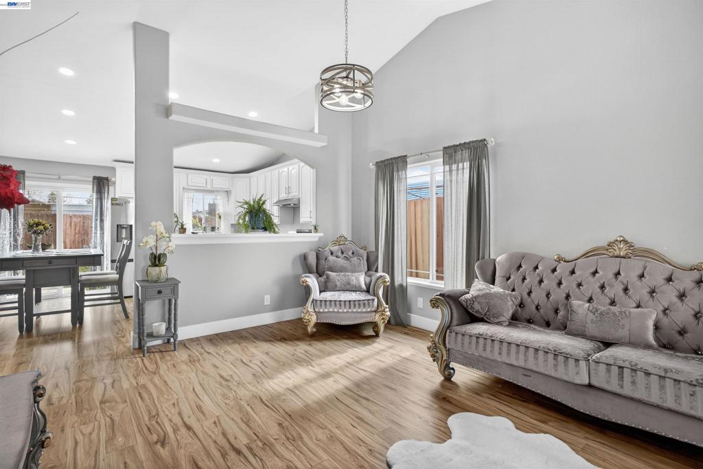 1740 1740 DENVER ST, Modesto, CA 95358