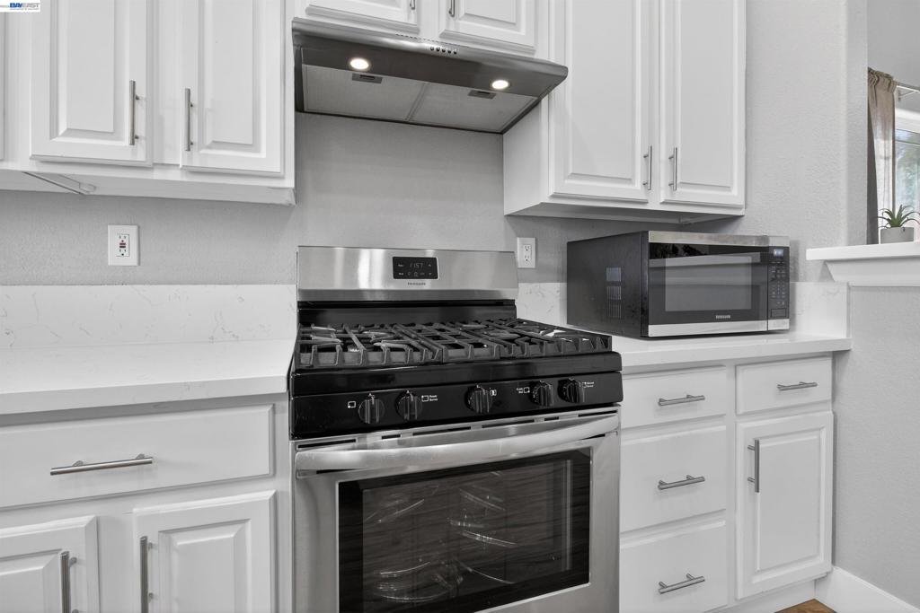 1740 1740 DENVER ST, Modesto, CA 95358