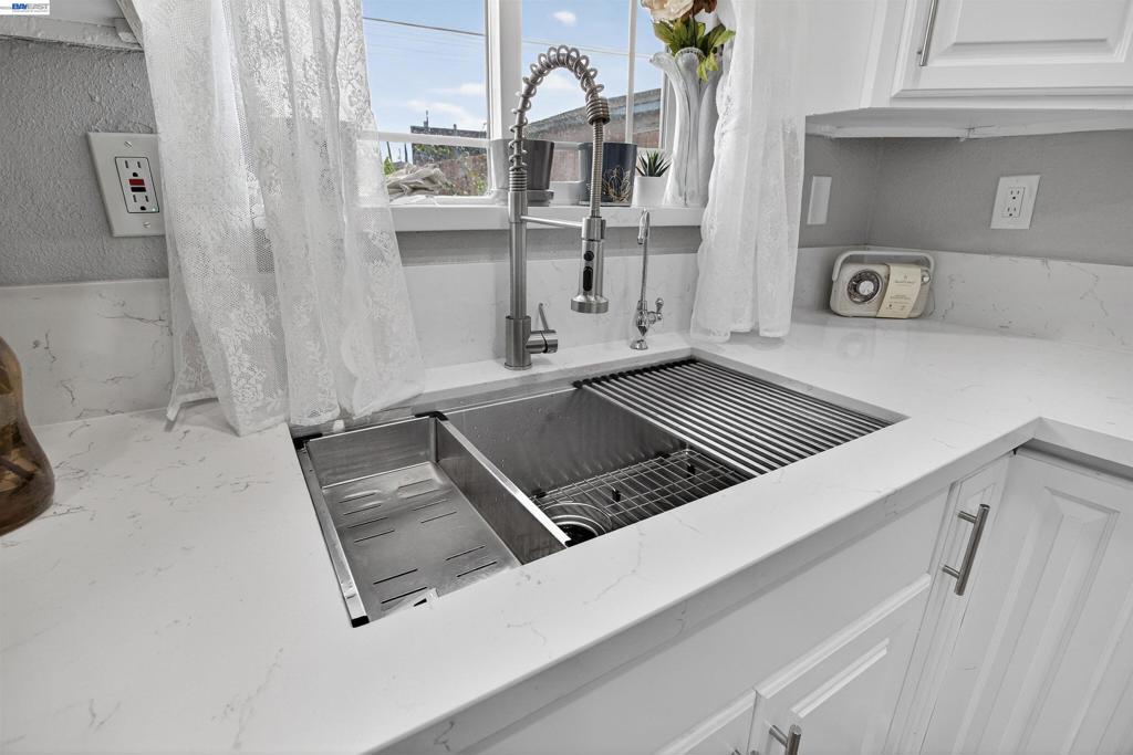 1740 1740 DENVER ST, Modesto, CA 95358