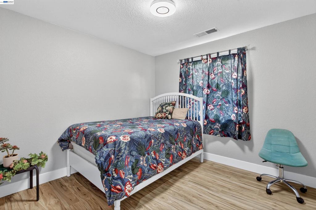 1740 1740 DENVER ST, Modesto, CA 95358