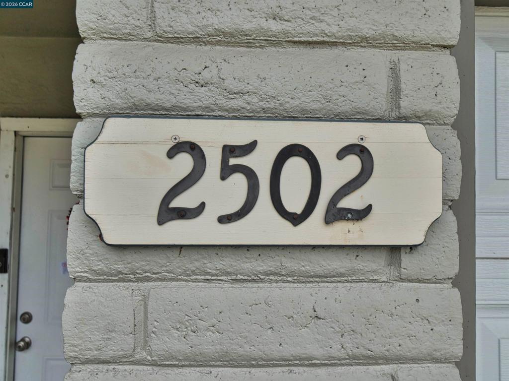 2500 Haddon Avenue, Modesto, CA 95354-3127