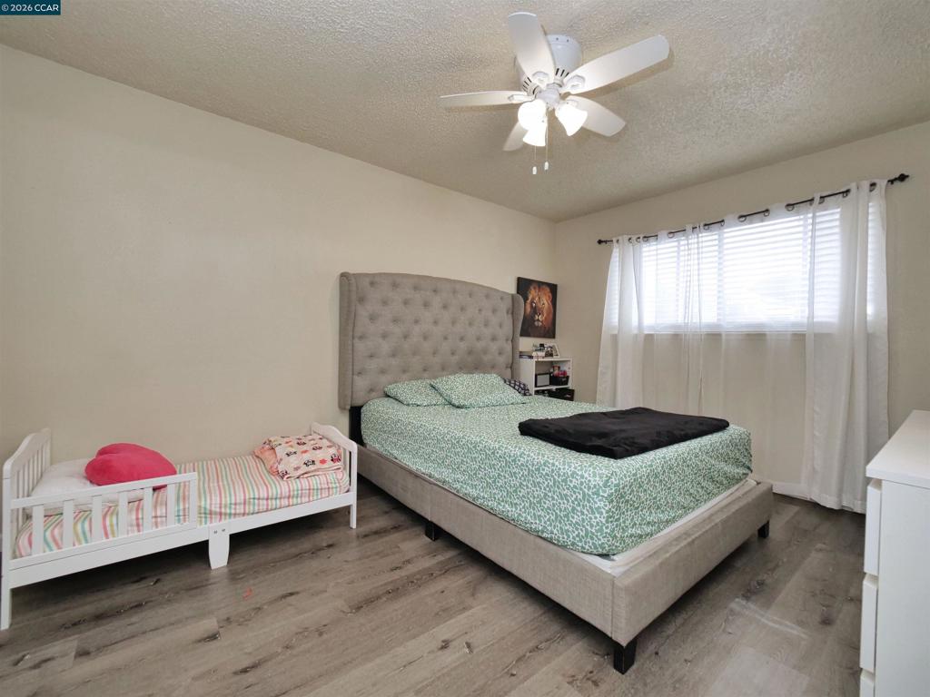 2500 Haddon Avenue, Modesto, CA 95354-3127