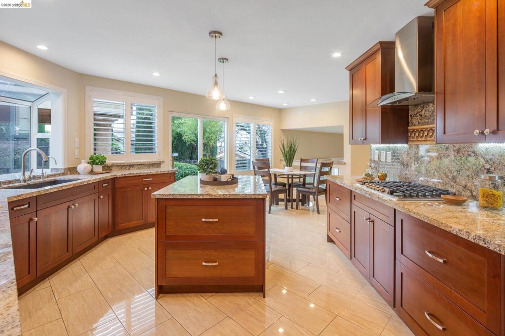 2521 Caddie Ln, Brentwood (CC), CA 94513