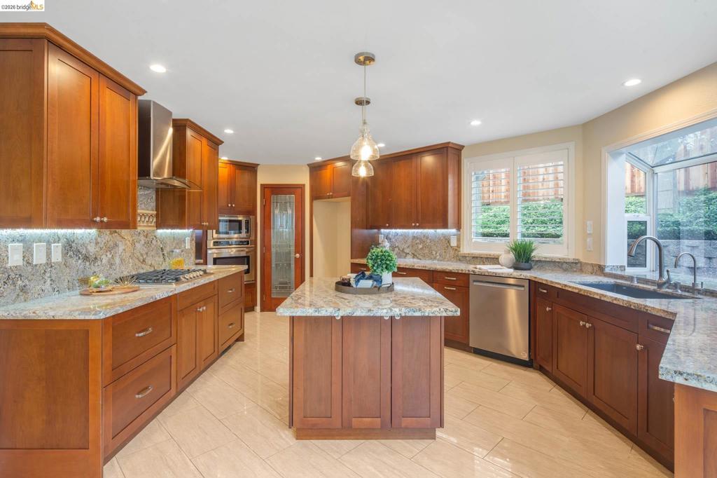 2521 Caddie Ln, Brentwood (CC), CA 94513