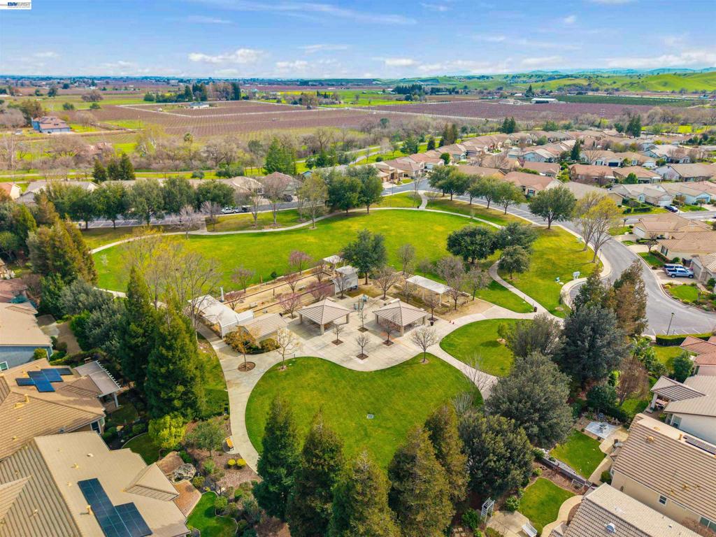 1360 1360 McPrince Ln, Brentwood (CC), CA 94513