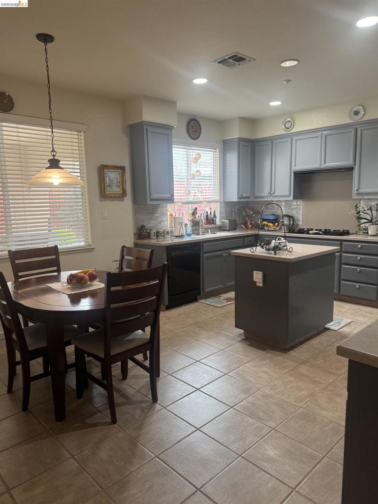 850 850 Volpaia Ct, Brentwood (CC), CA 94513