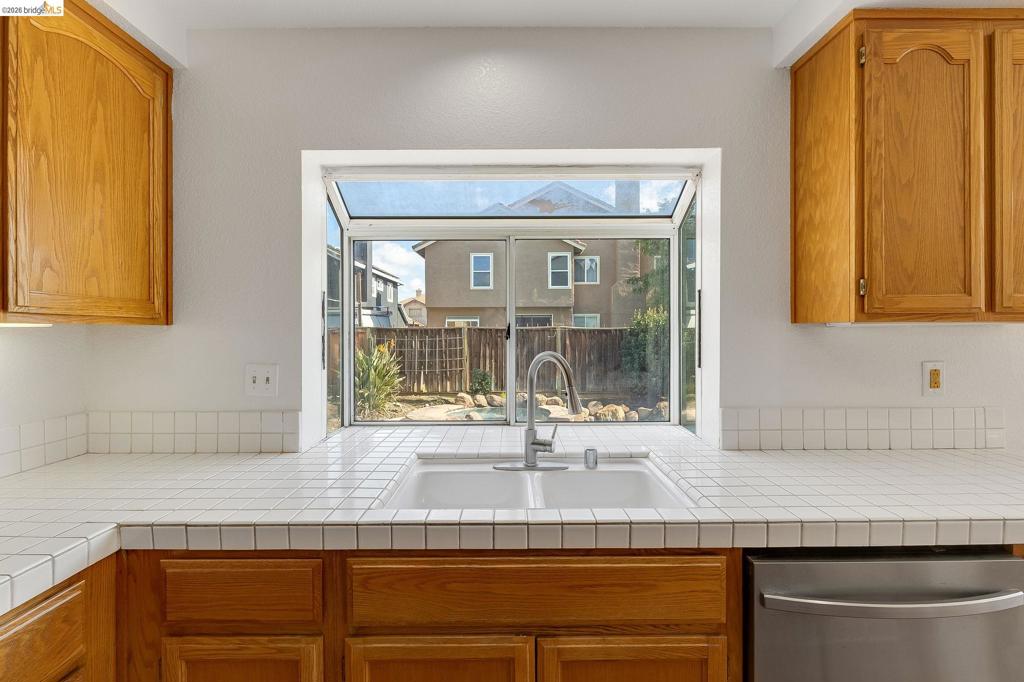 370 370 Gristmill Dr, Brentwood (CC), CA 94513