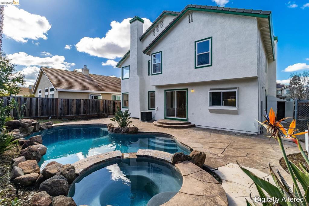 370 370 Gristmill Dr, Brentwood (CC), CA 94513