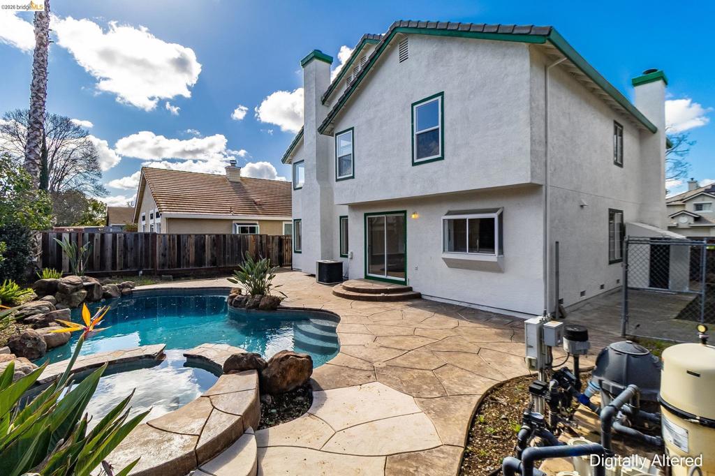 370 370 Gristmill Dr, Brentwood (CC), CA 94513