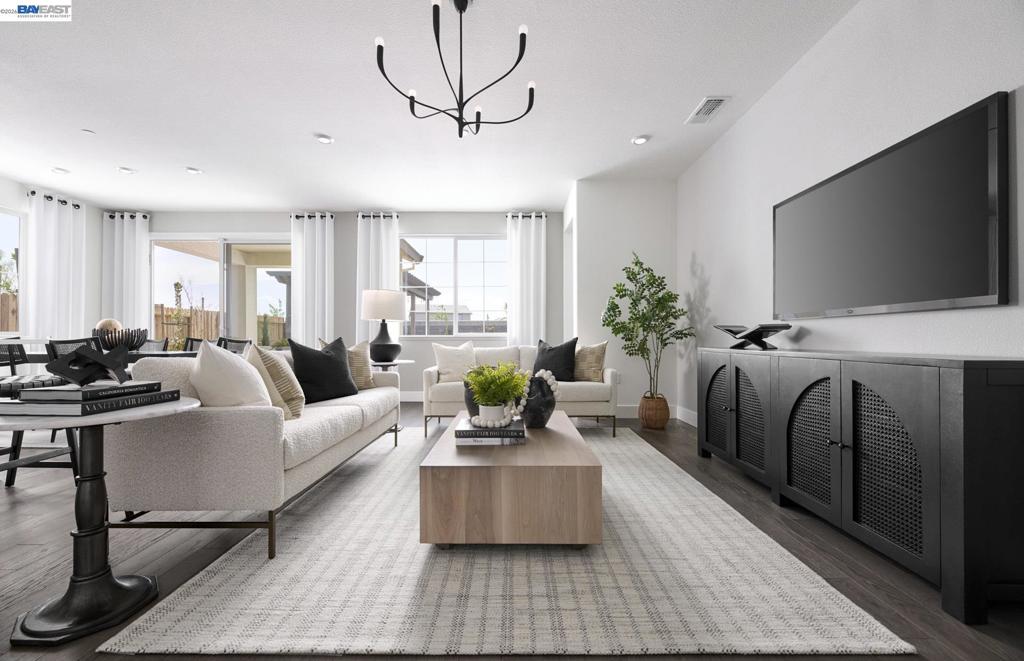 1590 1590 Halo Place, Manteca, CA 95337