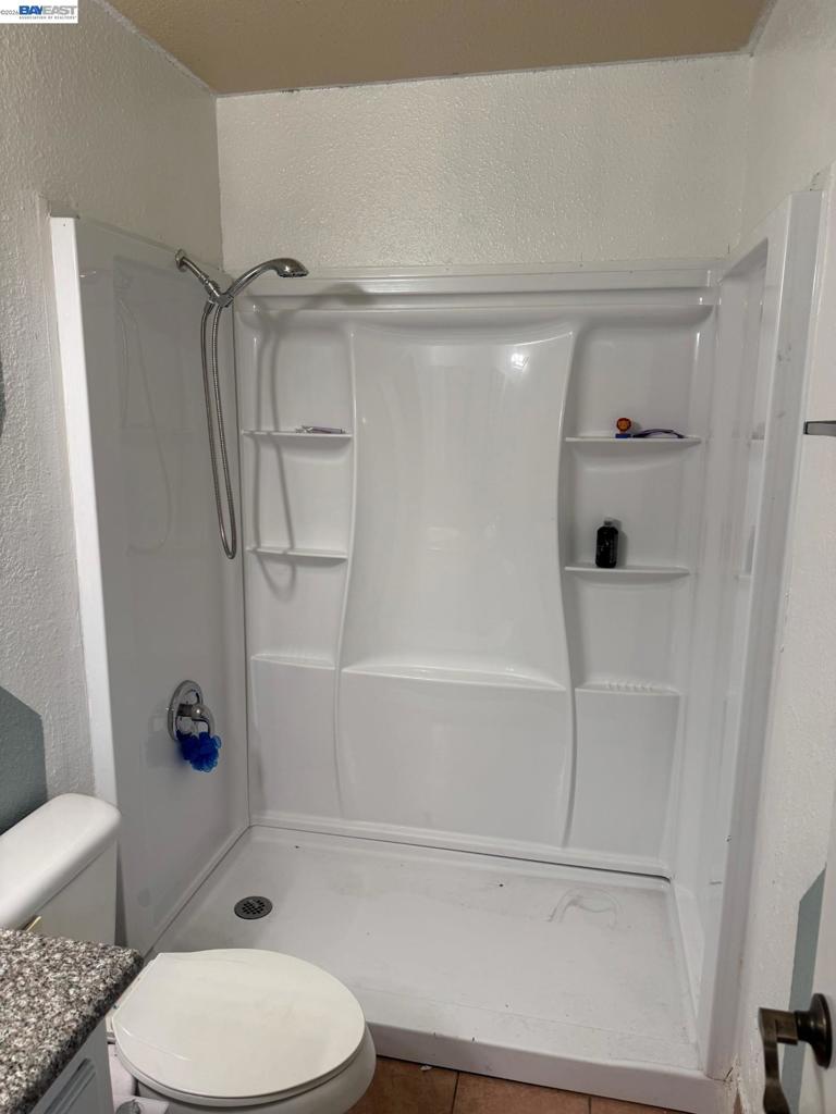 2116 2116 Mt. Vernon Dr. #C, Modesto, CA 95350-8920