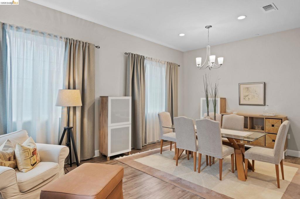 323 323 Bidwell Ct, Brentwood (CC), CA 94513