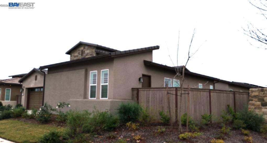 965 965 Beaver Pond Loop, Madera, CA 93636