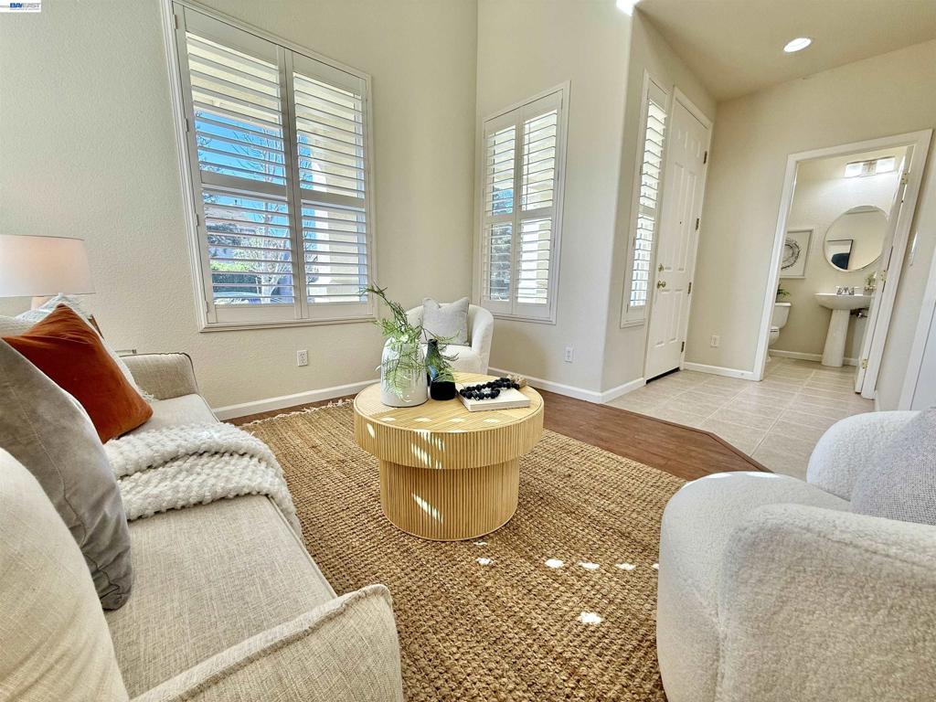 529 529 Chestnut St, Brentwood (CC), CA 94513