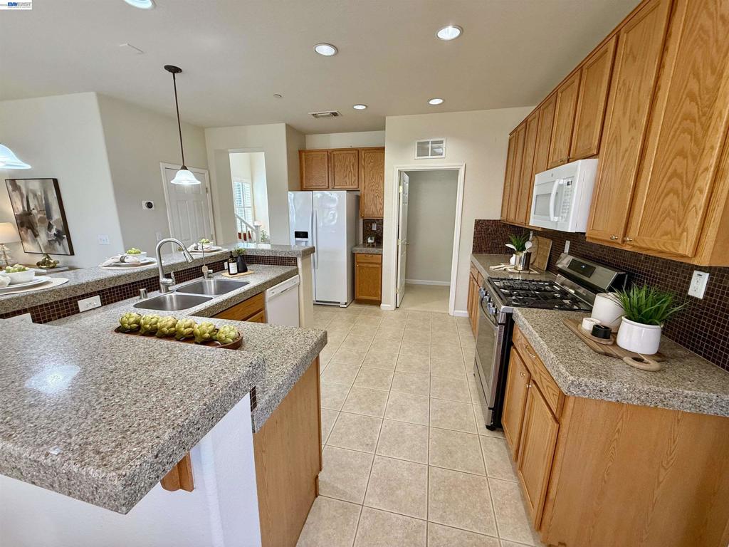 529 529 Chestnut St, Brentwood (CC), CA 94513