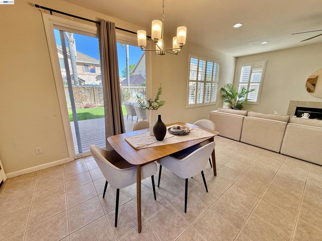 529 529 Chestnut St, Brentwood (CC), CA 94513