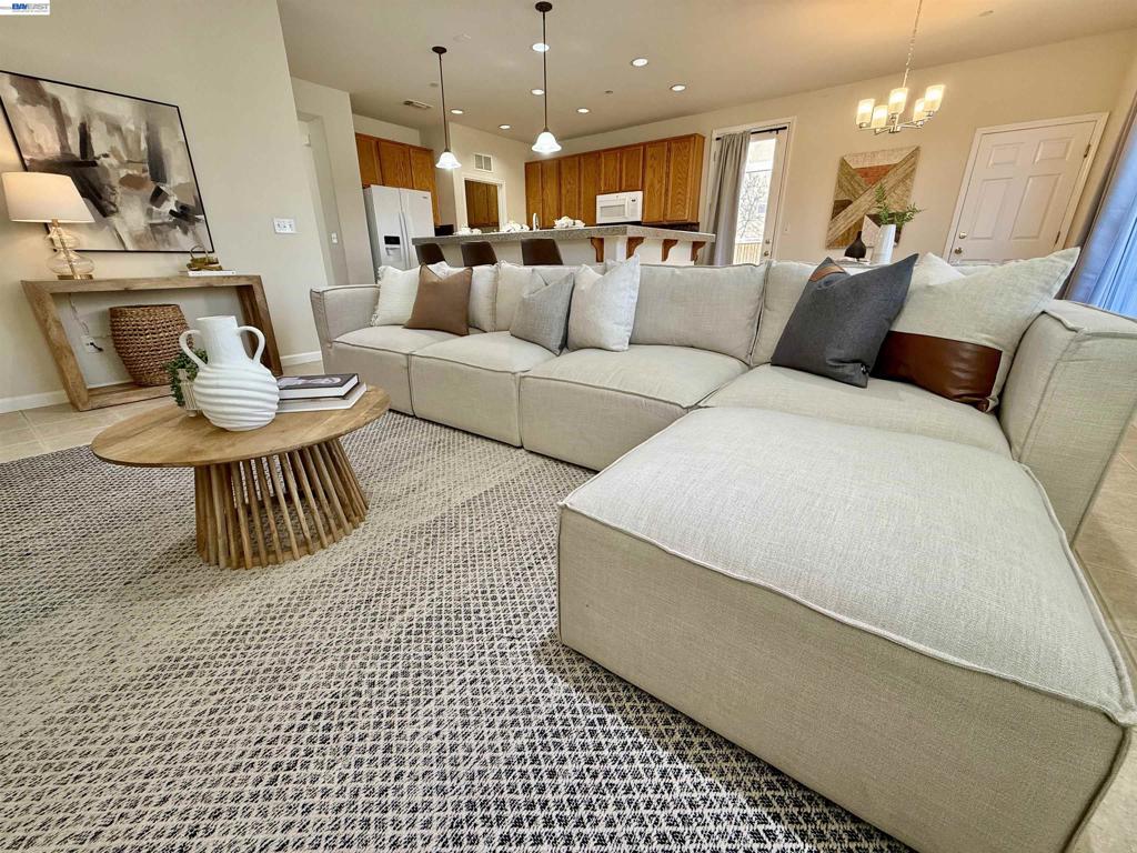 529 529 Chestnut St, Brentwood (CC), CA 94513