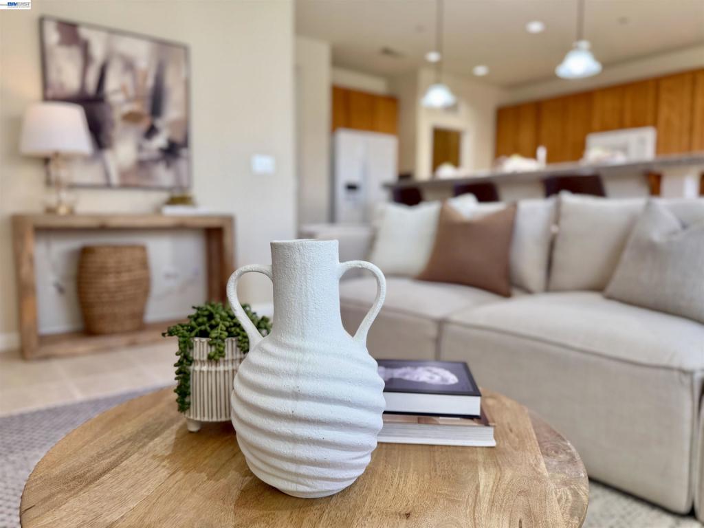 529 529 Chestnut St, Brentwood (CC), CA 94513