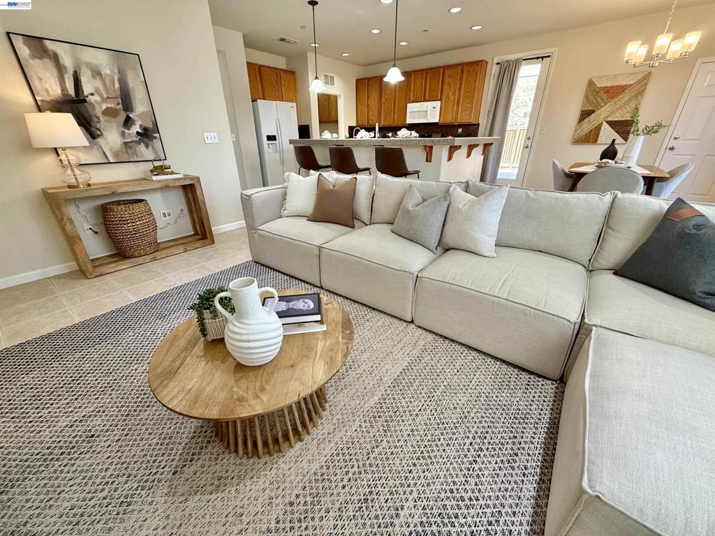 529 529 Chestnut St, Brentwood (CC), CA 94513