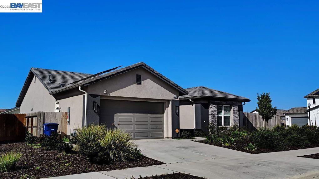 2935 2935 21St Ave, Kingsburg, CA 93631