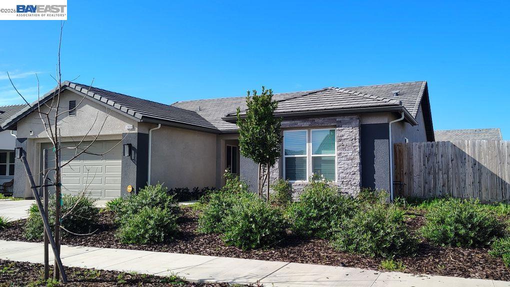 2935 2935 21St Ave, Kingsburg, CA 93631