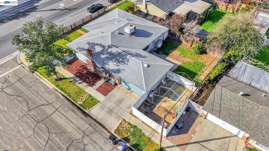 3495 3495 E Dakota Ave, Fresno, CA 93726