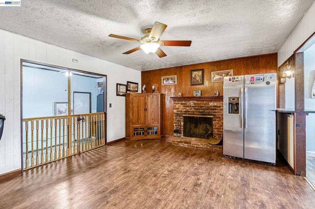 3495 3495 E Dakota Ave, Fresno, CA 93726