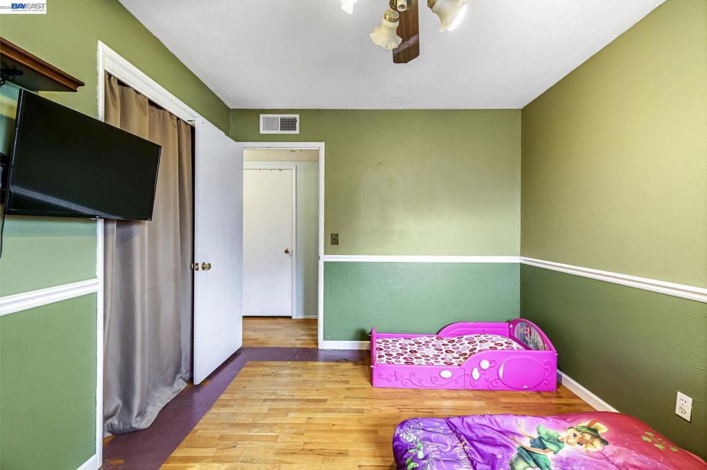 3495 3495 E Dakota Ave, Fresno, CA 93726