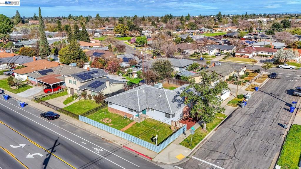 3495 3495 E Dakota Ave, Fresno, CA 93726