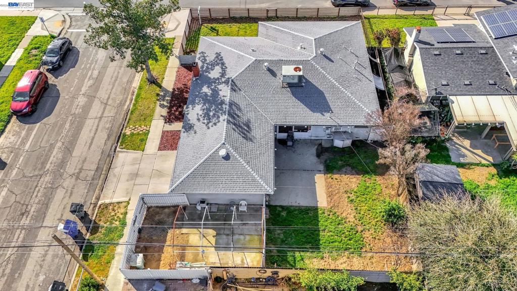 3495 3495 E Dakota Ave, Fresno, CA 93726