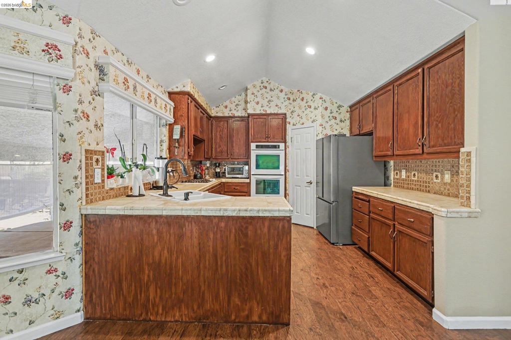 925 925 Outrigger Cir, Brentwood (CC), CA 94513