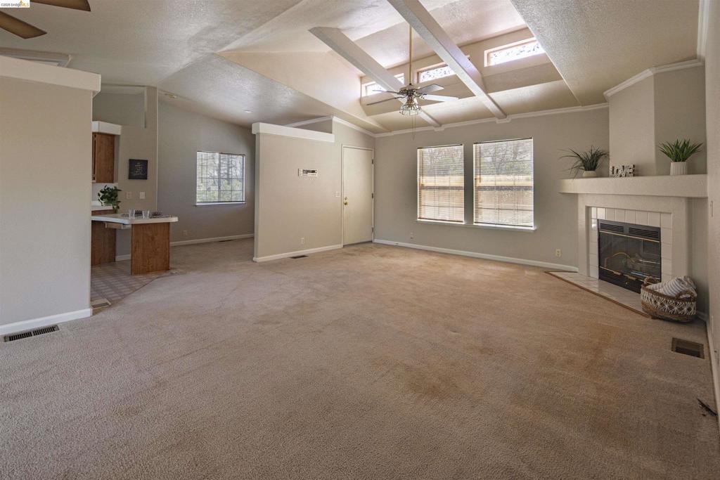 12690 Mueller Dr, Groveland, CA 95321