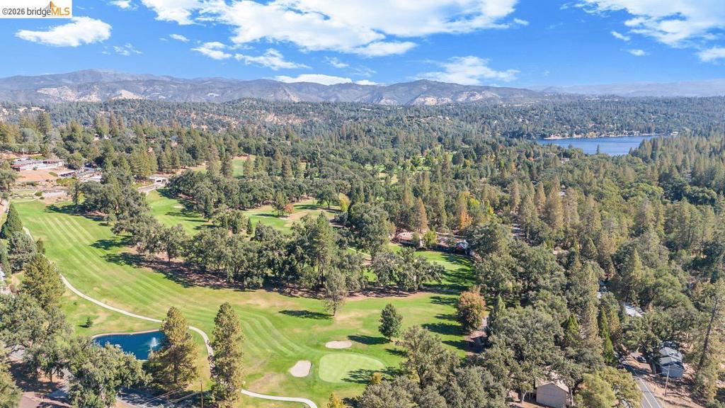 12690 Mueller Dr, Groveland, CA 95321