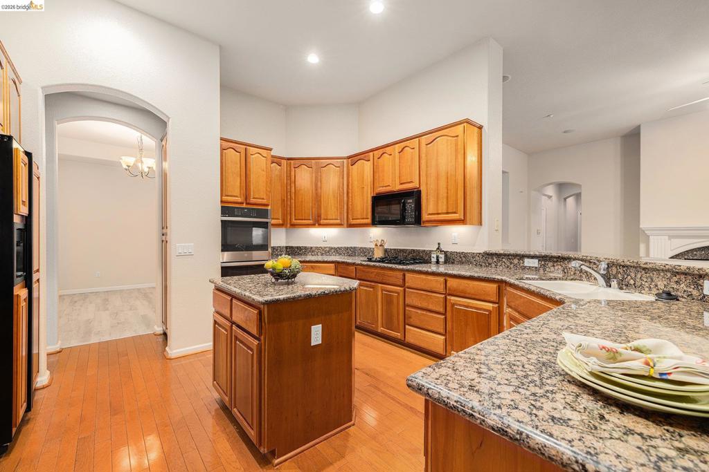 729 729 RICHARDSON DR, Brentwood (CC), CA 94513-6462