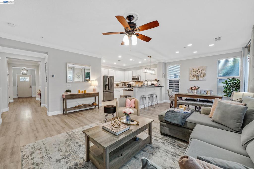 2608 2608 Intrigue Ln, Brentwood (CC), CA 94513