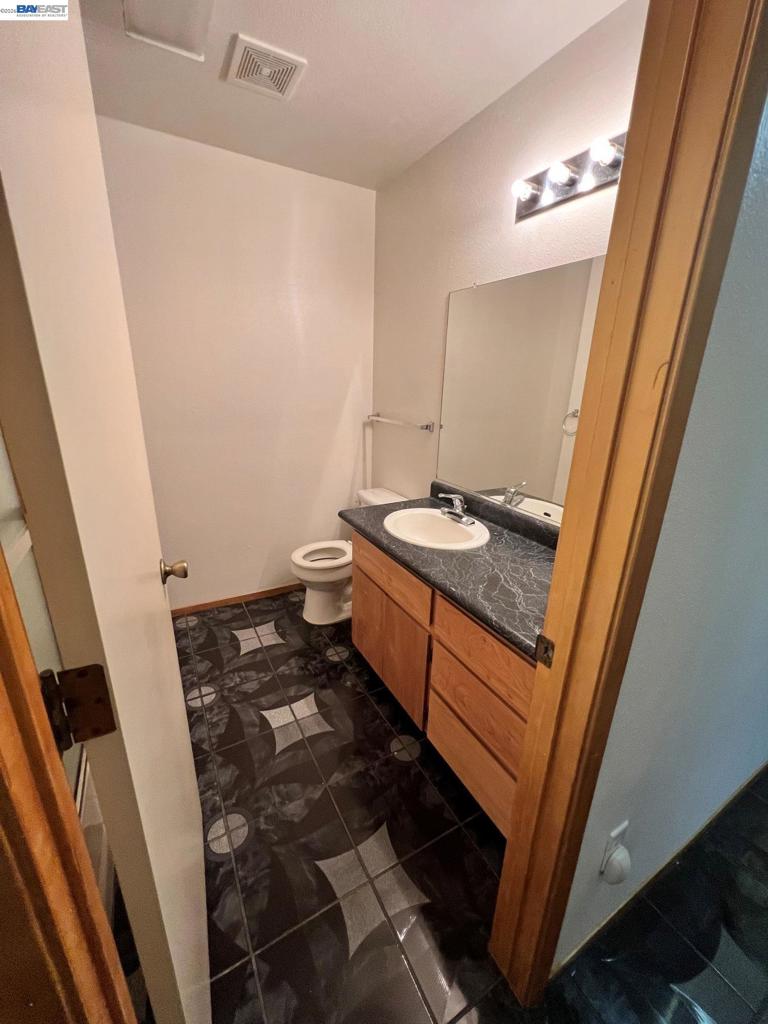 192 192 Torvend Way, Patterson, CA 95363