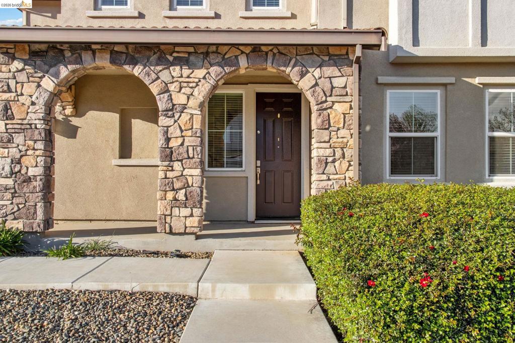 607 607 Bristol Ct, Brentwood (CC), CA 94513