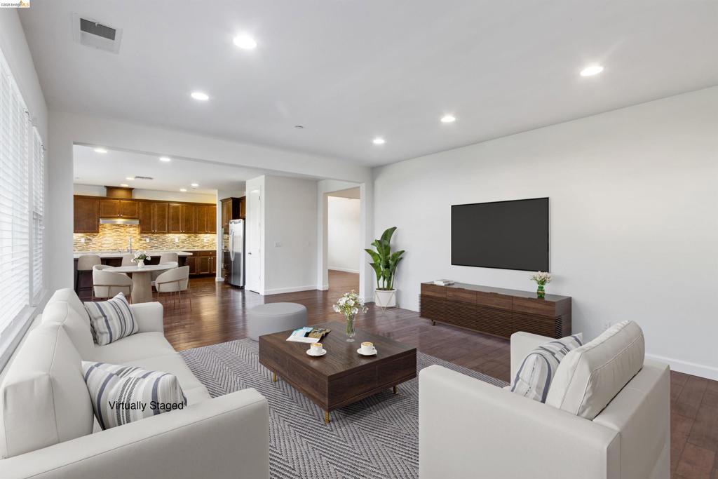 607 607 Bristol Ct, Brentwood (CC), CA 94513