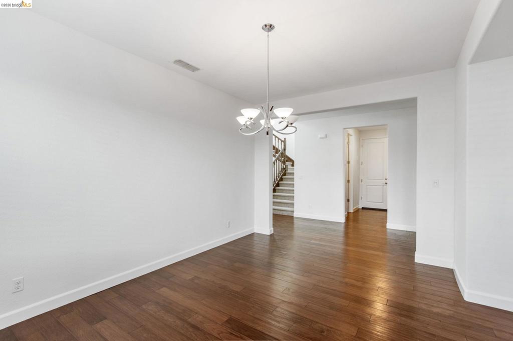 607 607 Bristol Ct, Brentwood (CC), CA 94513