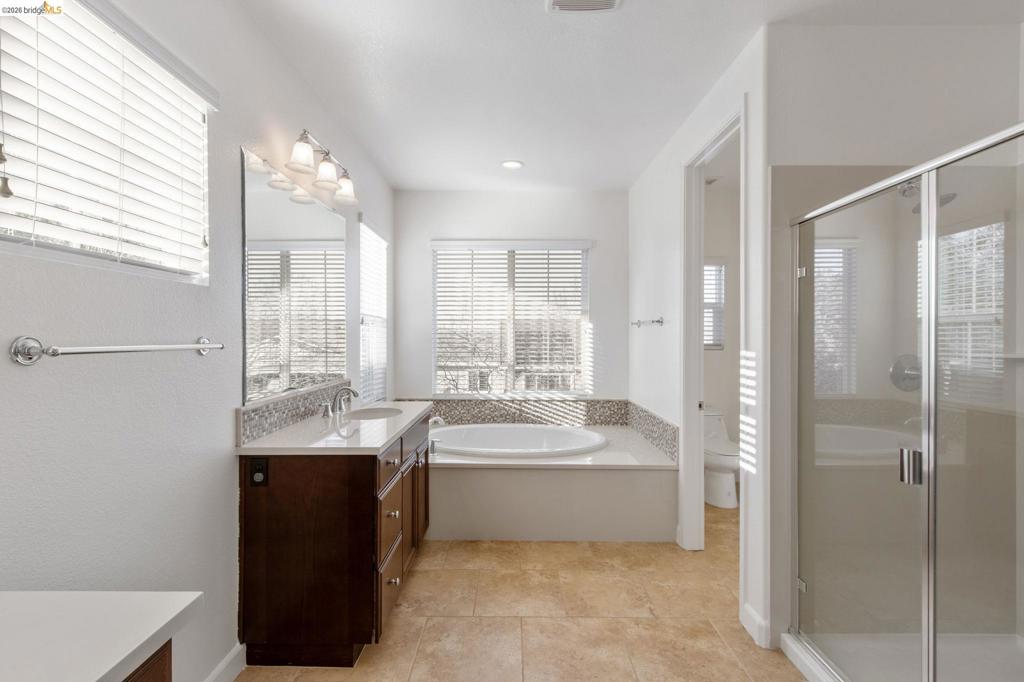 607 607 Bristol Ct, Brentwood (CC), CA 94513