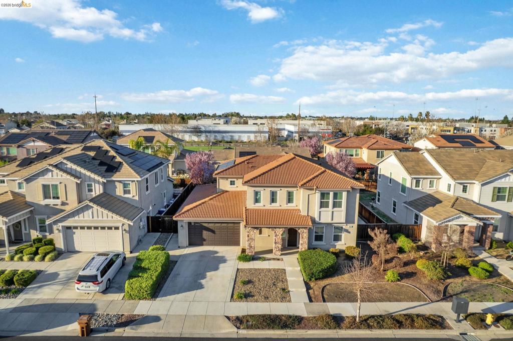 607 607 Bristol Ct, Brentwood (CC), CA 94513