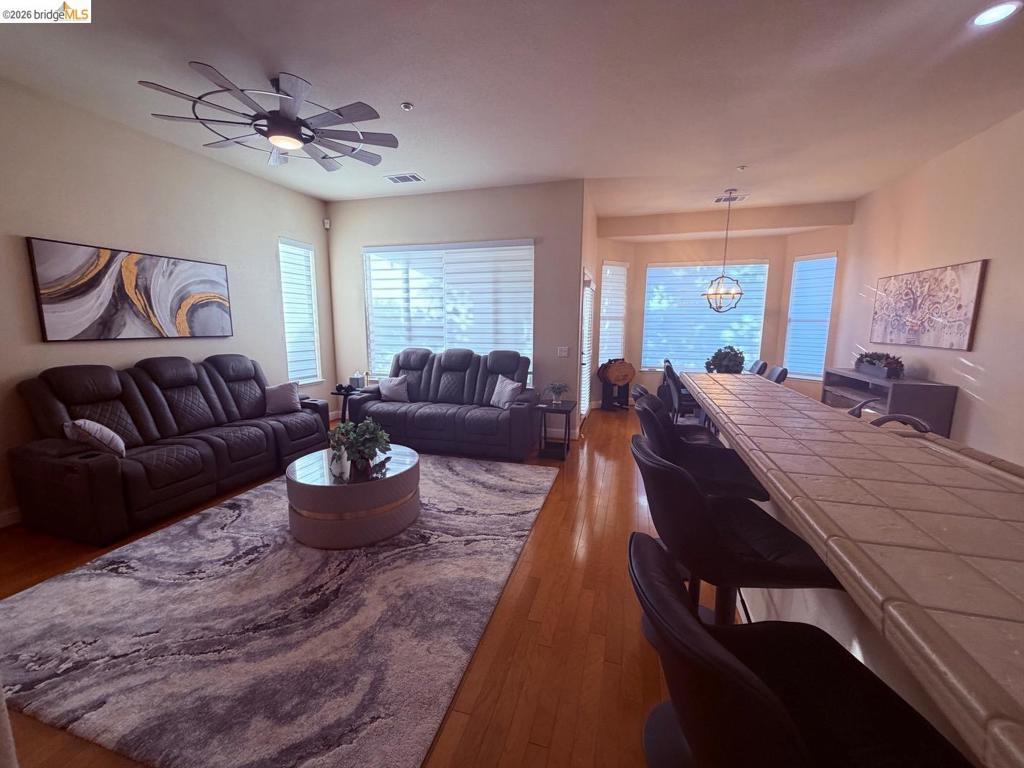 773 773 Centennial Pl, Brentwood (CC), CA 94513