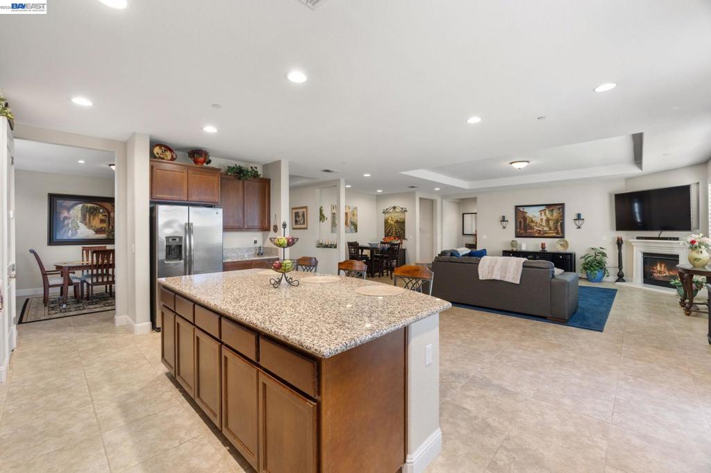 2233 Demartini Ln, Brentwood (CC), CA 94513